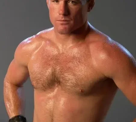 Matt Hughes Biography: Awards, Age, Parents, Height, Net Worth, Ethnicity, Wife, TV Shows