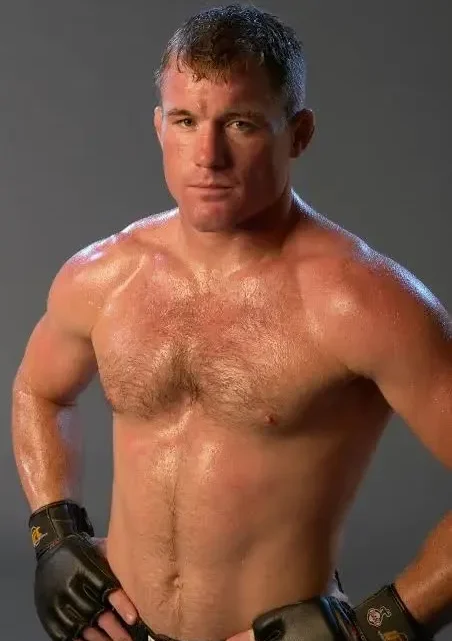 Matt Hughes Biography: Awards, Age, Parents, Height, Net Worth, Ethnicity, Wife, TV Shows
