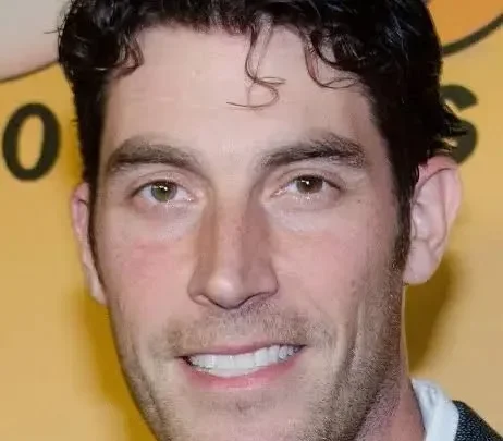 John Viener Biography: Age, Height, Ethnicity, Movies, Religion, TV Shows, Girlfriend, Net Worth