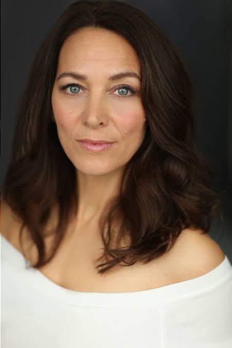 Kerry Norton - Biography