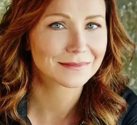 Anita Hegh Biography: Ethnicity, Net Worth, Age, Husband, Awards, Religion, Instagram, Movies