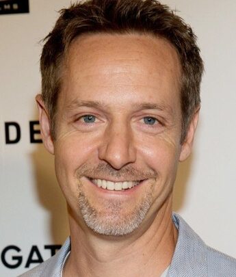 Christopher Rob Bowen Biography: Age, Height, Net Worth, Wife, Ethnicity, Parents, Awards