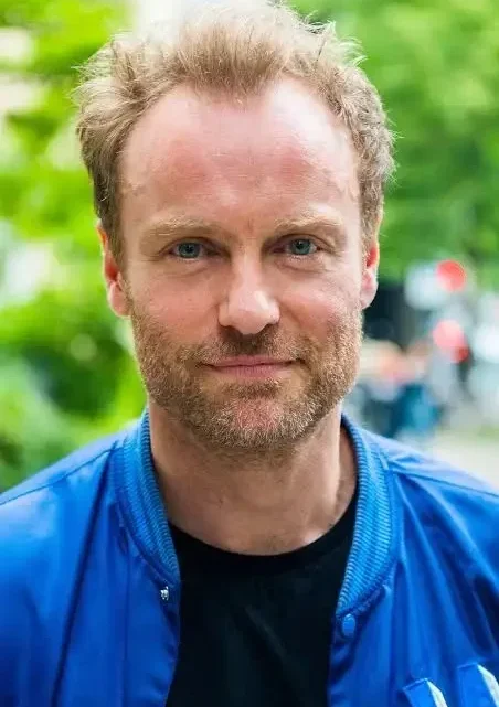 Mark Waschke Biography: Age, Movies, Instagram, Height, Net Worth, Ethnicity, Partner, Awards