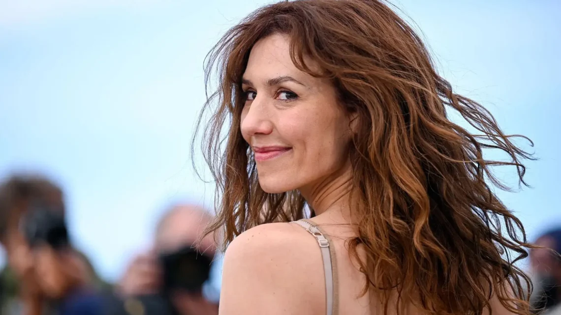 Doria Tillier Biography: Net Worth, Ex-boyfriend, Height, Awards, Ethnicity, Movies, Age, Instagram