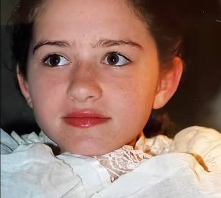 Sarah Rayne Biography: Net Worth, Age, Movies, Boyfriend, Ethnicity, Awards, Parents