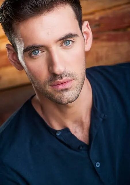Armen Taylor Biography: Height, Wife, Ethnicity, Net Worth, Age, Parents, Instagram, Movies