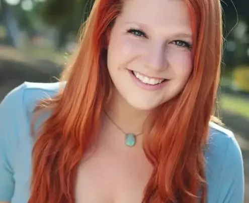 Bonnie Gordon Biography: Height, Net Worth, Movies, Boyfriend, Age, Songs, Ethnicity, Parents, Awards