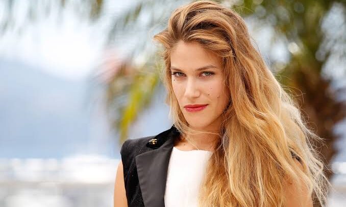 Tea Falco Biography: Height, Net Worth, Ethnicity, Husband, Awards, Parents, Age, Movies