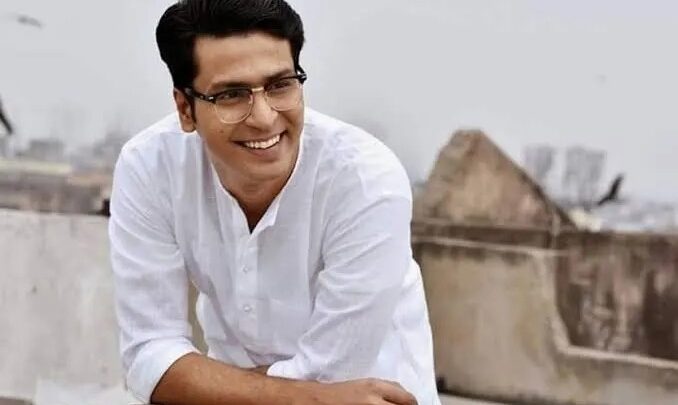 Anirban Bhattacharya Biography: Awards, Height, Songs, Net Worth, Age, Wife, Ethnicity, Movies