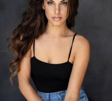 Kylie Shea Biography: Ethnicity, Net Worth, Movies, Boyfriend, Awards, Instagram, Parents, Books
