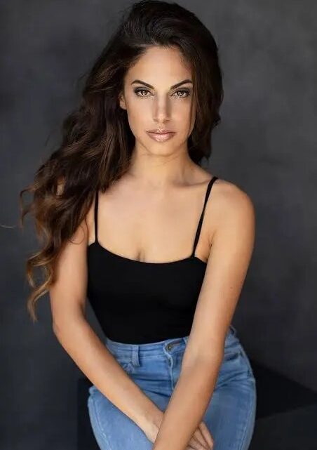 Kylie Shea Biography: Ethnicity, Net Worth, Movies, Boyfriend, Awards, Instagram, Parents, Books
