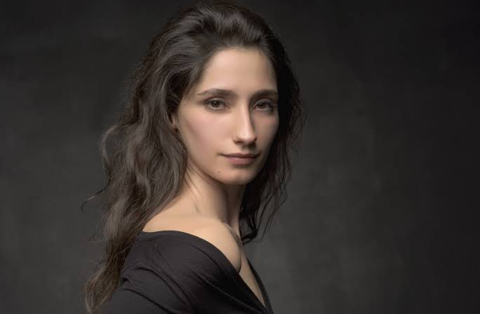Nilay Erdönmez - Biography