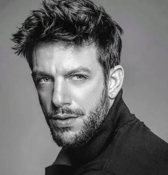 Joaquín Ferreira - Biography