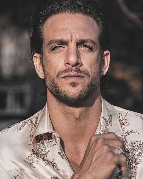 Joaquín Ferreira Biography: Net Worth, Height, Girlfriend, Ethnicity, Movies, Instagram