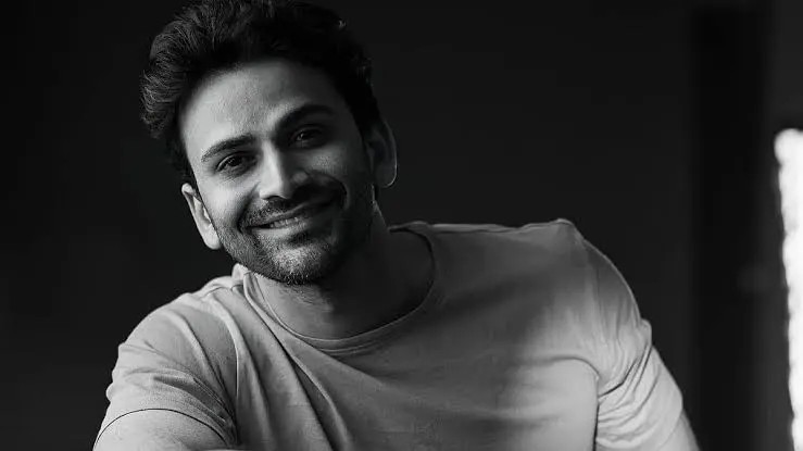 Dhananjaya Biography: Net Worth, Height, Wife, Awards, Age, Ethnicity, Movies, Religion