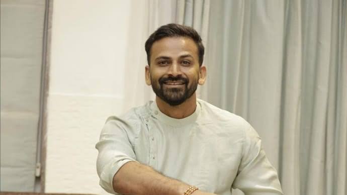 Dhananjaya - Biography