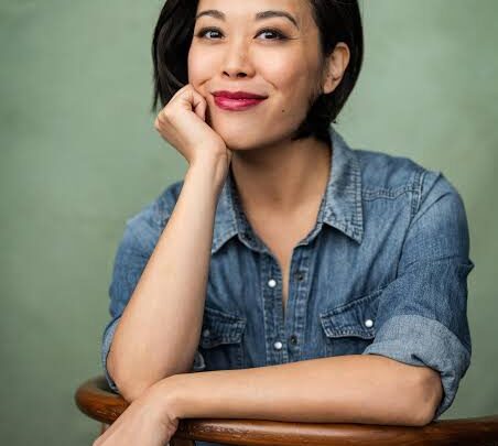 Brooke Ishibashi Biography: Net Worth, Songs, Height, Age, Ethnicity, Awards, TV Shows, Parents, Boyfriend