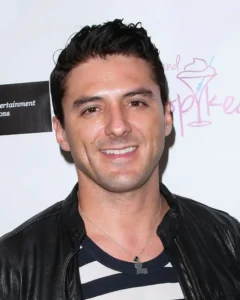 Nicolas Roye - Biography