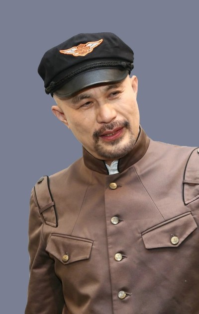 Elvis Tsui Biography: Awards, Height, Net Worth, Parents, Age, Wife, Ethnicity, Movies, Children