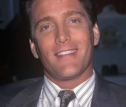 Scott Thompson Baker Biography: Age, Height, Net Worth, Wife, Parents, Religion, Awards