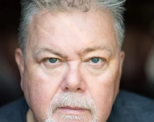 Martyn Ellis Biography: Awards, Height, Net Worth, Age, Ethnicity, Wife, Movies, Religion