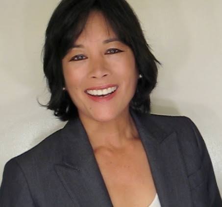 Julie Ow - Biography