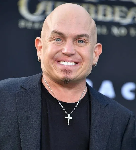 Martin Klebba - Biography