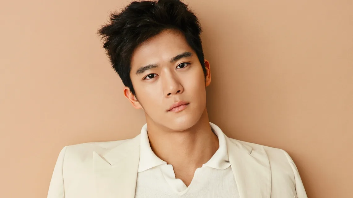 Ha Seok-jin Biography: Height, Net Worth, Parents, Movies, Age, Instagram, Girlfriend, Awards, Nationality