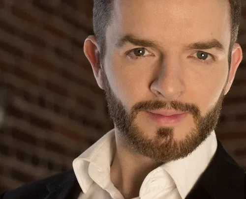 Kyle Downes Biography: Net Worth, Age, Movies, TV Shows, Parents, Instagram, Family