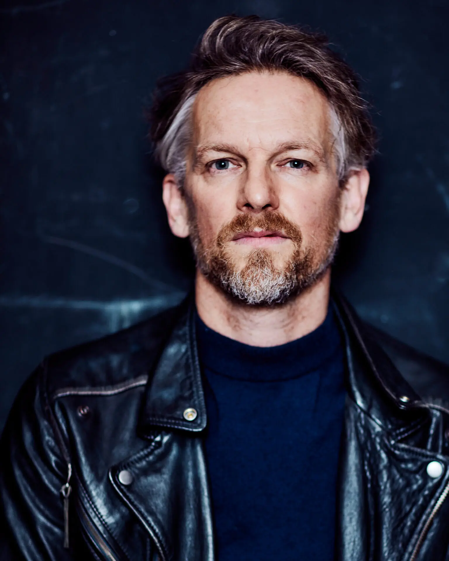 Barry Atsma - Biography