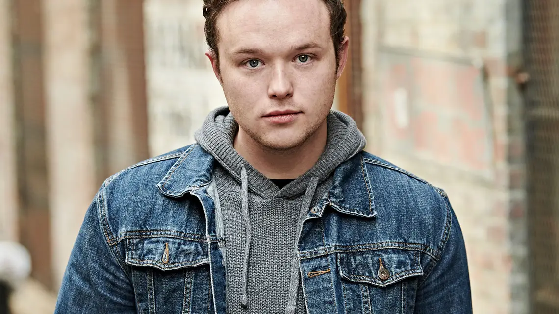 Ian Colletti Biography: Girlfriend, Net Worth, Age, Children, Movies & TV Shows, Height