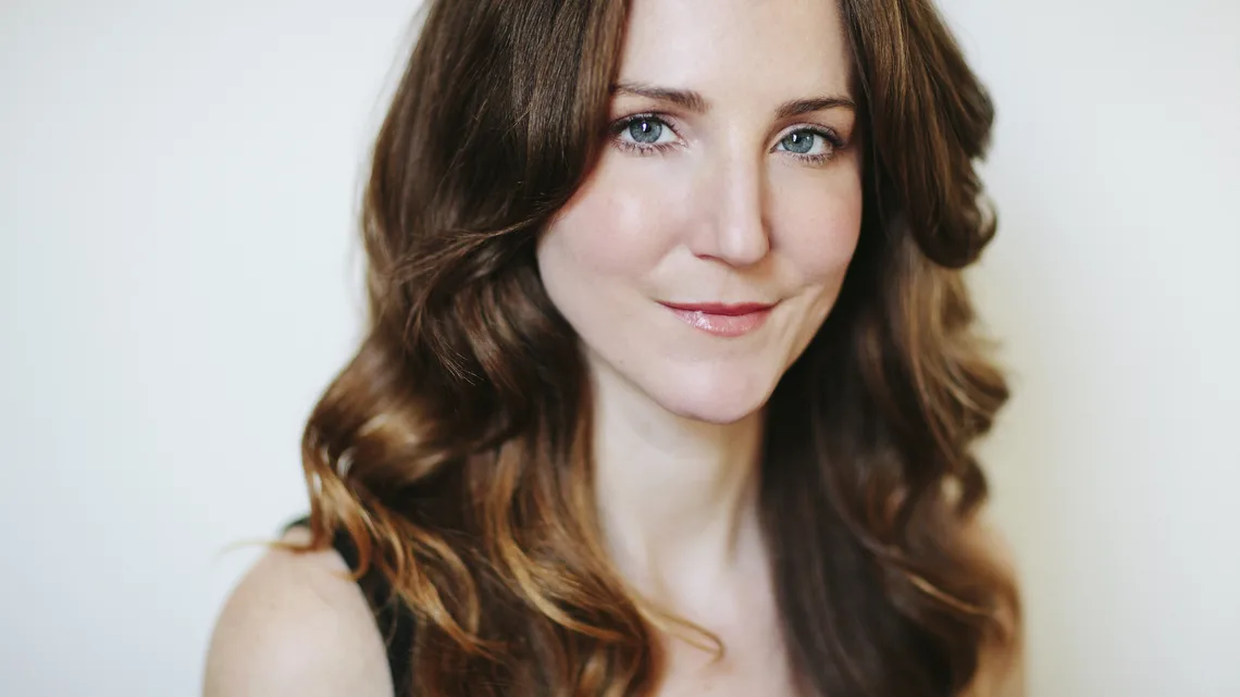Sarah Utterback Biography: Net Worth, Age, Husband, Parents, Height, Movies, Awards, Wikipedia