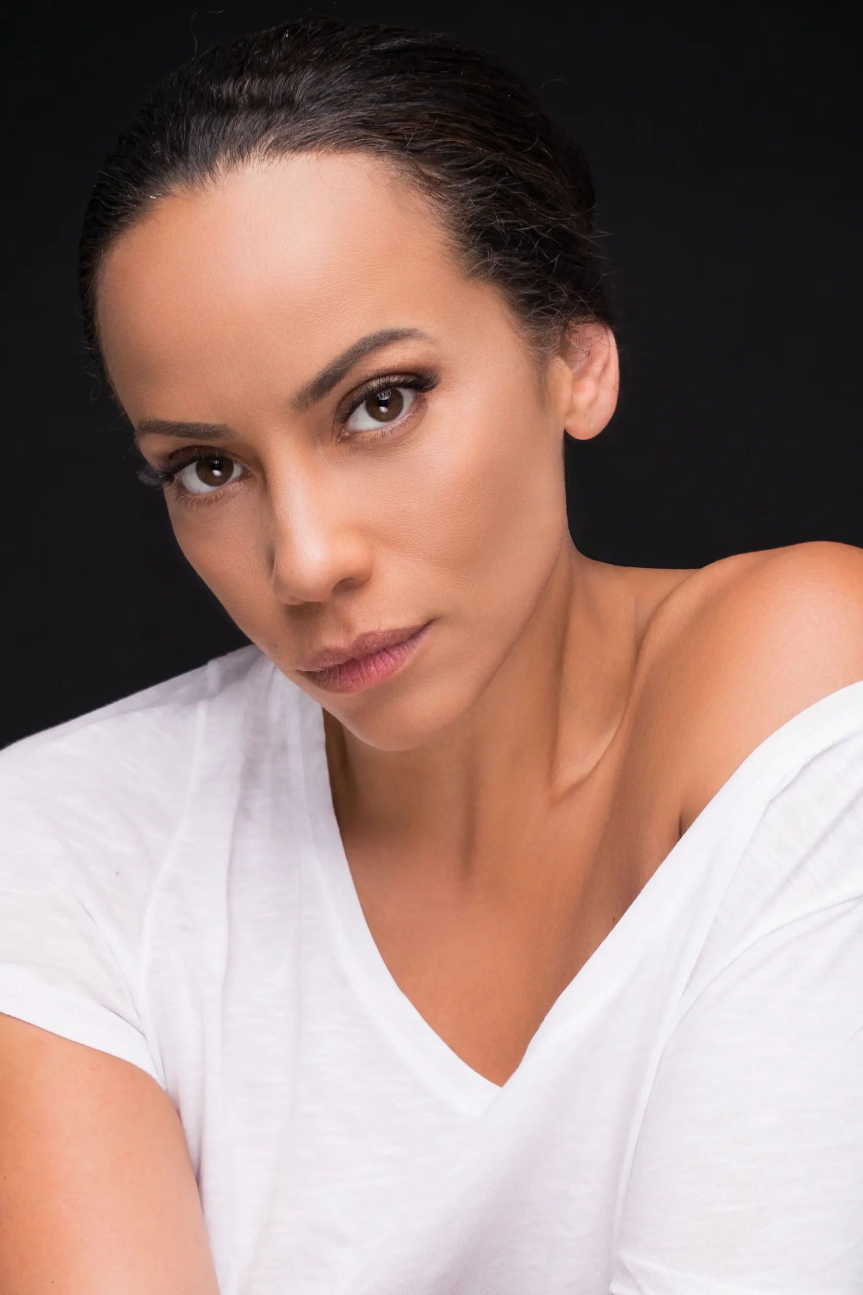 Manal El-Feitury - Biography