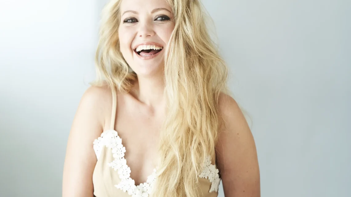 Hannah Lochner Biography: Height, Boyfriend, Awards, Age, Movies, Net Worth, Parents