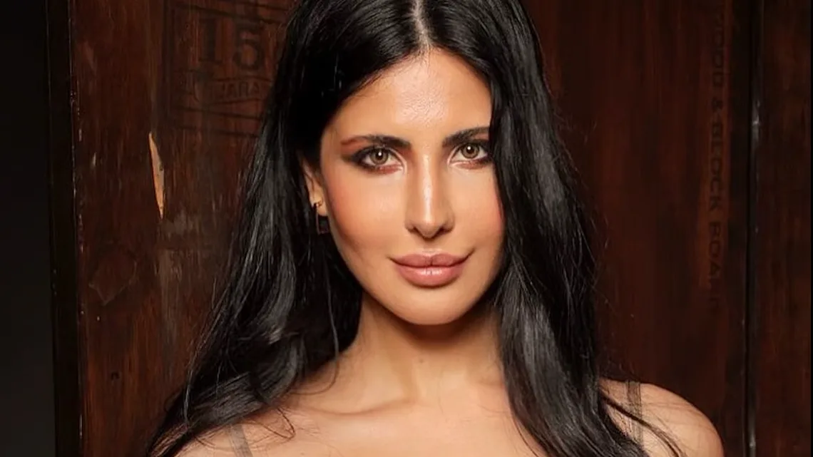 Alina Rai Biography: Ethnicity, Net Worth, Age, Parents, Movies, Boyfriend, Instagram