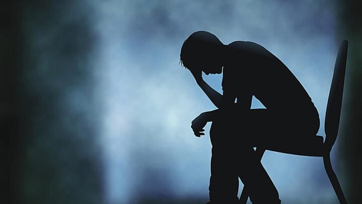 The Quiet Signs of Depression That Look Like Laziness From the Outside