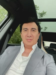 Botir Qodirov