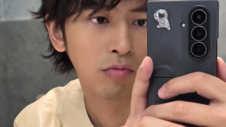 Chen Bolin Biography: Movies, TV Series, Religion, Parents, Height, Age, Net Worth, Siblings, Girlfriend, Pictures