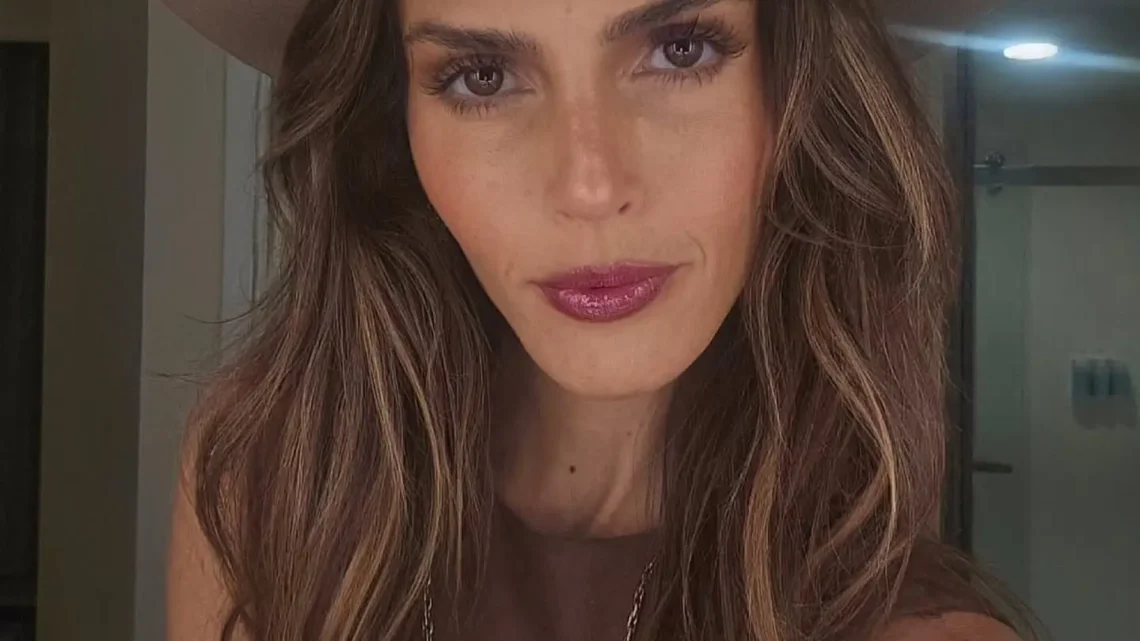 Claudia Álvarez Biography: Films, TV Series, Siblings, Parents, Height, Age, Net Worth, Husband, Kids  
