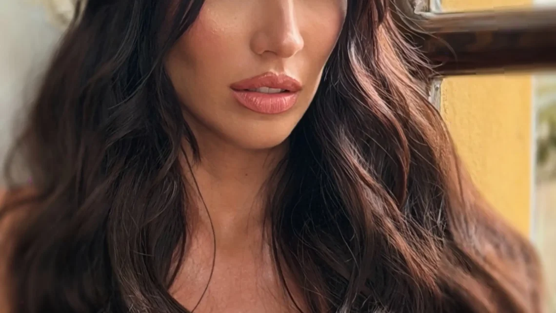 Dasha Dereviankina Biography: Husband, Son, Pictures, Religion, Parents, Height, Age, Net Worth, Siblings