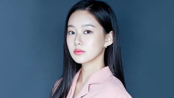 Park You-na Biography: Height, Instagram, Net Worth, Movies, Siblings, Age, Instagram