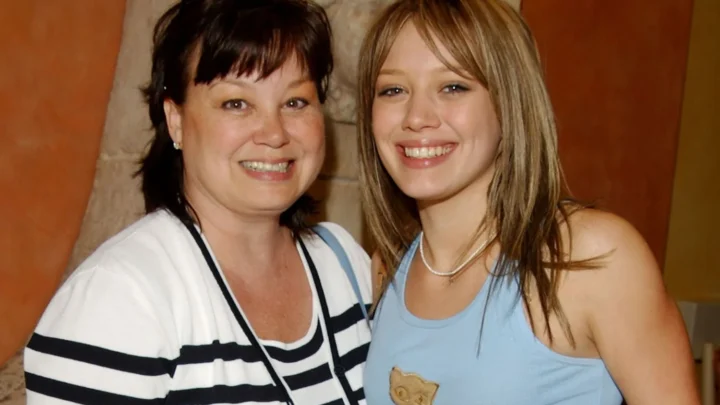 Hilary Duff’s mother, Susan Duff Biography: Husband, Net Worth, Age, Ethnicity, Instagram, Height, Wiki