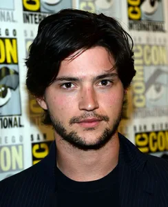 Thomas McDonell - Biography