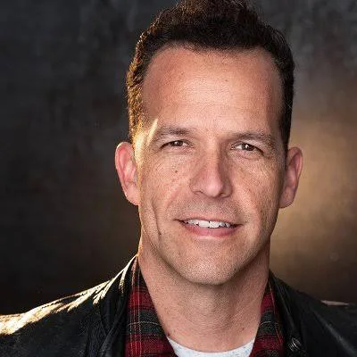 Chris Bartlett Biography: Net Worth, TV Shows, Parents, Movies, Wife, Age, Kids, Height,  Gaming, Facebook