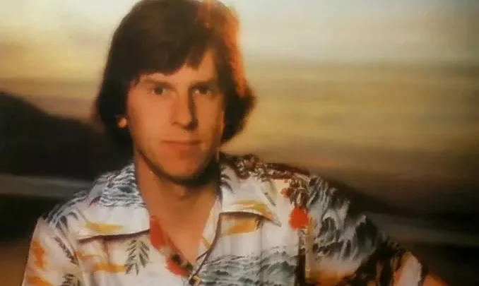 Chris Rainbow Biography: Wife, Net Worth, Parents, Age, Siblings, Kids, Songs, Height