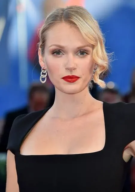 Katsiaryna Shulha Biography: Husband, Age, Net Worth, Parents, Height, Kids, Movies & TV Shows