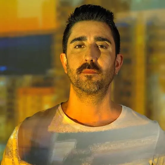 Álex Ubago - Biography