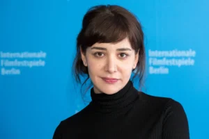 Algı Eke - Biography