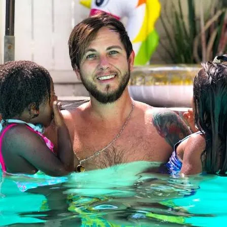 Alex Blue Davis Biography: Children, Wife, Movies, Height, Age, Net Worth, Instagram, Parents, Wikipedia