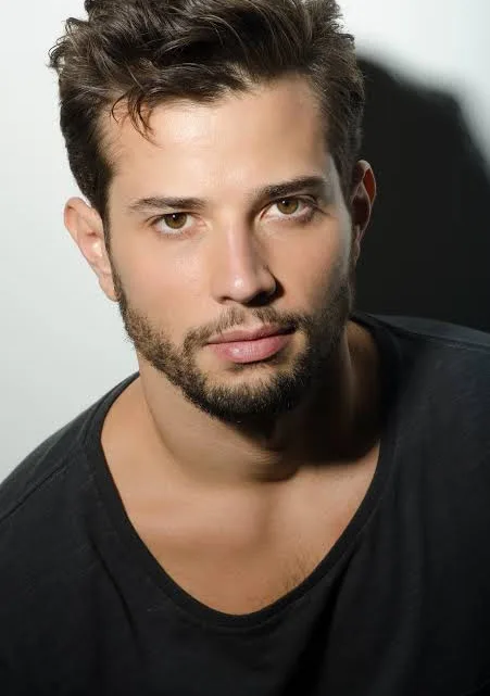 Rafael de la Fuente Biography: Age, Instagram, Parents, Height, Net Worth, Movies & TV Shows, Partner